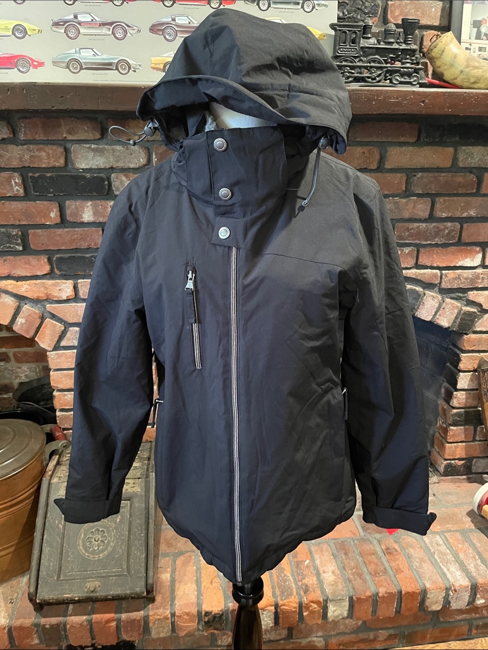 Turbine Women's Snowboarding Black Hooded Ski Jacket - size medium